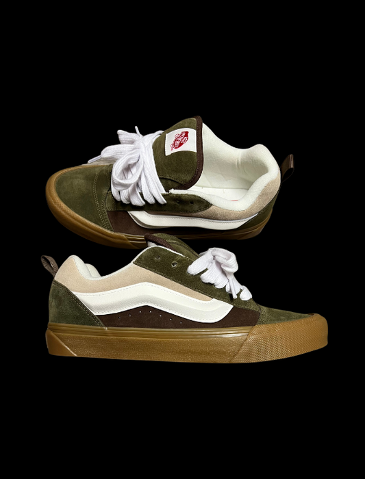 Vans Knu Skool